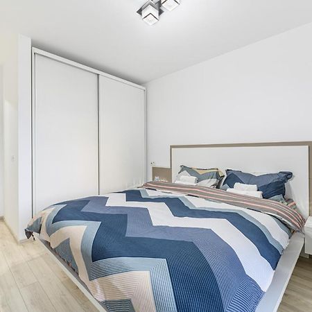 Cozy Apartment With View Brasov Sign מראה חיצוני תמונה