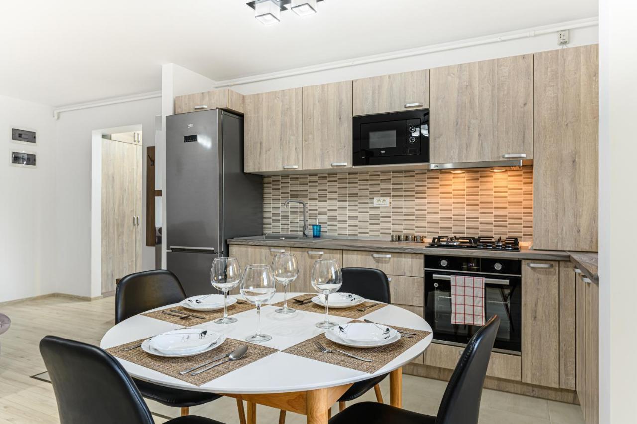 Cozy Apartment With View Brasov Sign מראה חיצוני תמונה